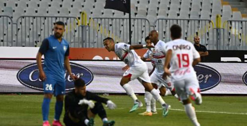 الزمالك يتقدم على سموحة في الشوط الأول بخطأ الهاني سليمان