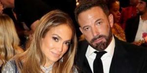 بن أفليك وجينيفر لوبيز يسحبان قصرهما من السوق بعد فشل بيعه بـ68 مليون دولار - بوابة فكرة وي
