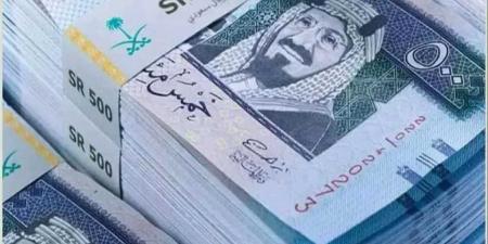 مأساة في تعز: شاب يفقد مدخرات زفافه بالريال السعودي في ظروف غامضة - بوابة فكرة وي