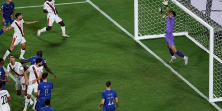 زعيم آسيا يهزم بطل إنجلترا: الهلال السعودي ينتصر على مانشستر سيتي الإنجليزي (3/4) في ثمن نهائي كأس العالم للأندية - بوابة فكرة وي