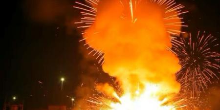 انفجار ضخم في مستودع ألعاب نارية بكاليفورنيا - بوابة فكرة وي