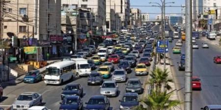 تعطل مركبات في صويلح يتسبب بأزمات مرورية - بوابة فكرة وي