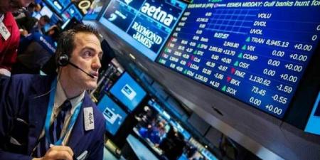 الأسهم الأمريكية تغلق متباينة مع تهديدات ترامب بفرض رسوم على الأدوية والرقائق - بوابة فكرة وي