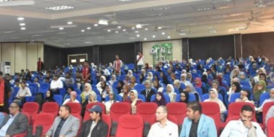 جامعة أسوان تنظم ندوة دينية بعنوان بداية جديدة لطلب العلم لبناء الإنسان بحضور أعضاء هيئة التدريس - بوابة فكرة وي