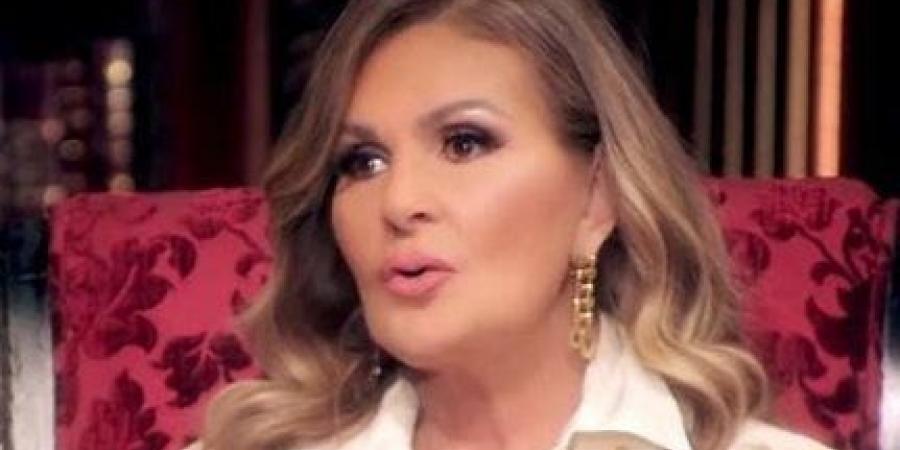 يسرا عن اعتزال عادل إمام: كلنا بنحترم خصوصيته وهو حر كتر خيره أدى الفن 50 سنة - بوابة فكرة وي