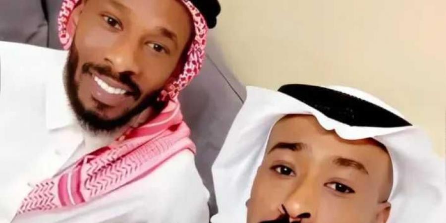 شقيق لاعب المنتخب السعودي ”فهد المولد” ينشر صورة لشقيقه ورسالة مؤثرة من المستشفى - بوابة فكرة وي