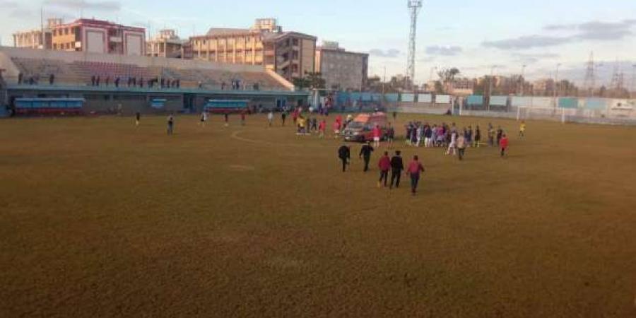 اخبار الرياضة زميل لاعب كفر الشيخ: القلب استعاد النبض بعد إسعافه بالصدمات الكهربائية (خاص)