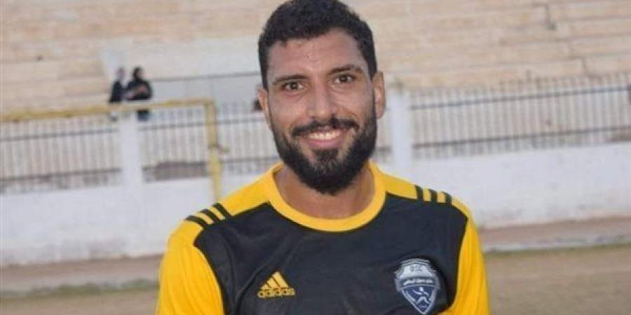 انهيار أسرة لاعب كفر الشيخ محمد شوقي قبيل تشييع جثمانه - بوابة فكرة وي