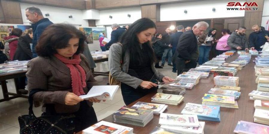 افتتاح معرض للكتاب في ثقافي طرطوس ضمن أيام الثقافة السورية - بوابة فكرة وي