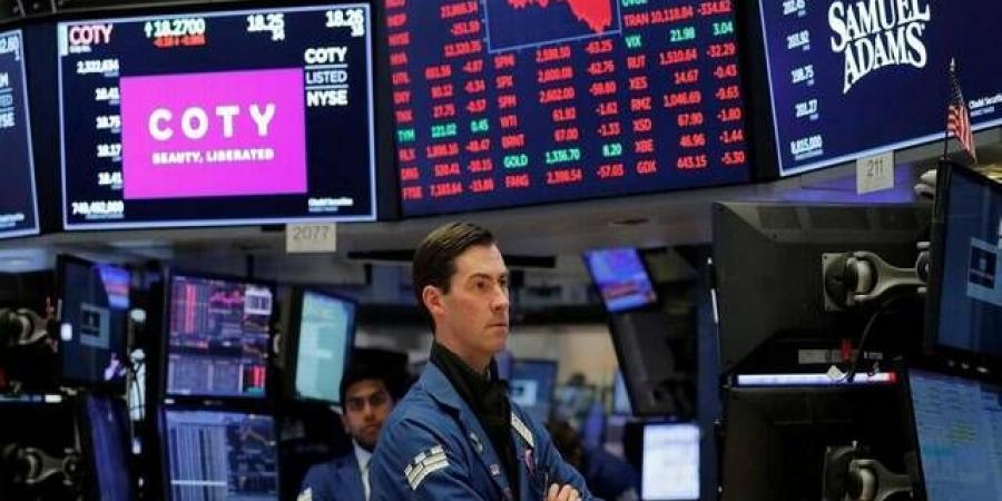 الأسهم الأمريكية تتباين مع إقرار قانون إنفاق ترامب.. وداو جونز يربح 400 نقطة - بوابة فكرة وي