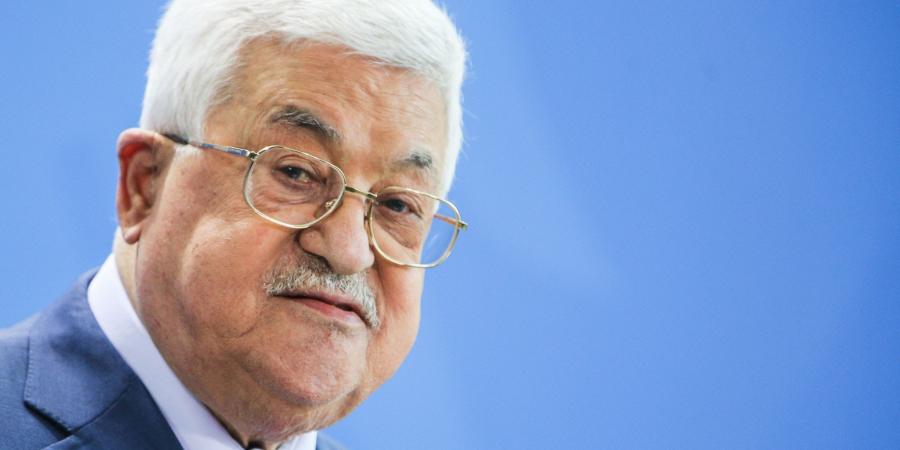 رغم "تنسيقه المقدس" .. الاحتلال يرد الجميل لعباس بمنعه من دخول القدس وقانون لتعويض المتضررين من "إرهابه" - بوابة فكرة وي