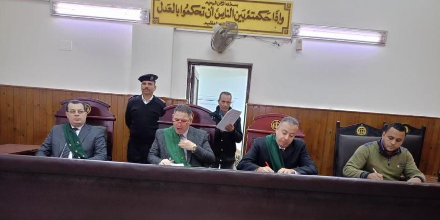 السجن 6 سنوات وغرامة 100 ألف جنيه لسباك بتهمة الاتجار بالمخدرات - بوابة فكرة وي