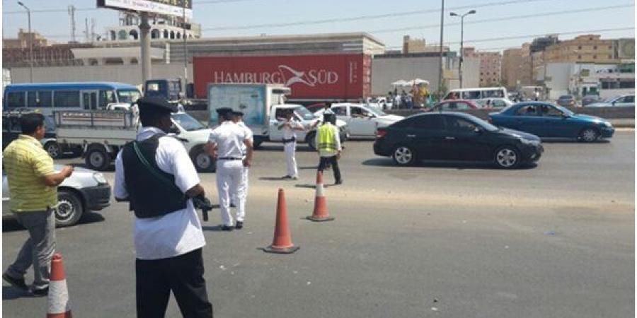 حملات مرورية مكبرة بمناطق الأعمال بالطريق الدائرى الإقليمى - بوابة فكرة وي